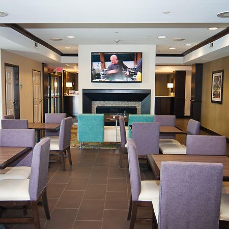 Holiday Inn Express Hotel & Suites Wichita Northeast By Ihg Luaran gambar
