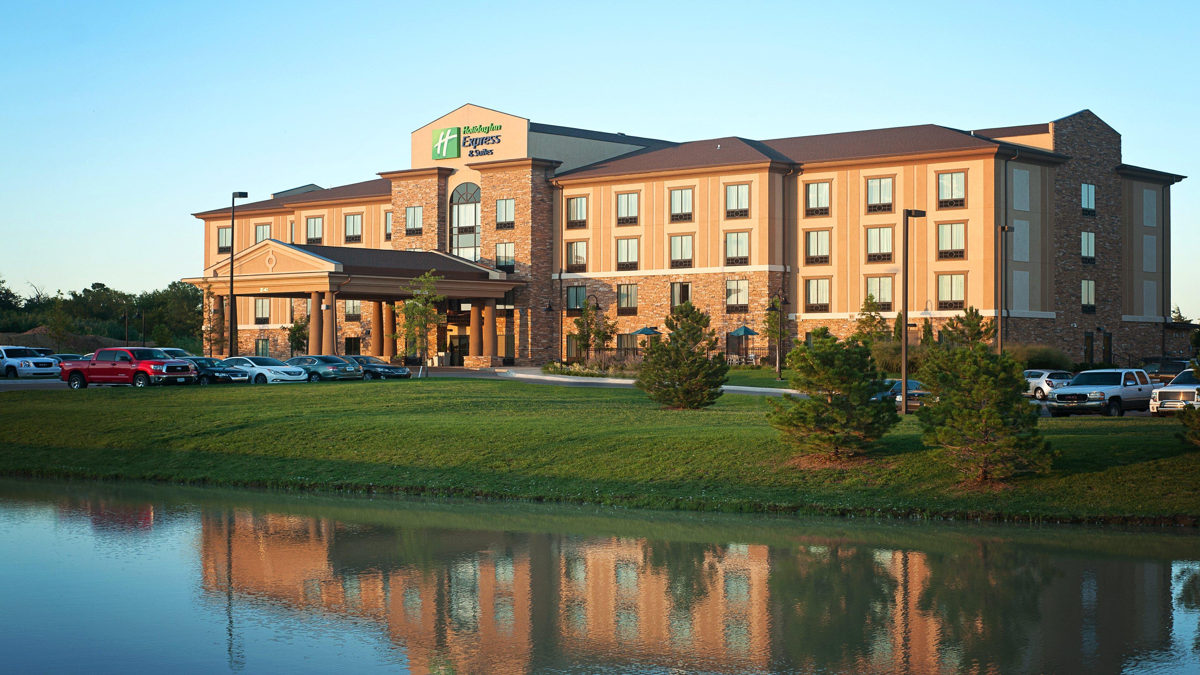 Holiday Inn Express Hotel & Suites Wichita Northeast By Ihg Luaran gambar