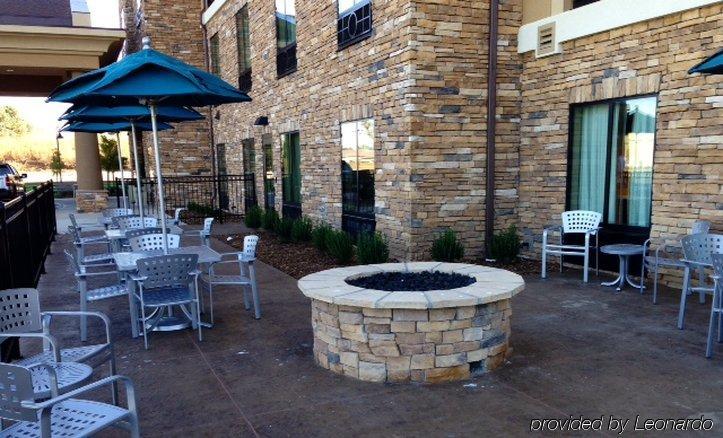 Holiday Inn Express Hotel & Suites Wichita Northeast By Ihg Luaran gambar